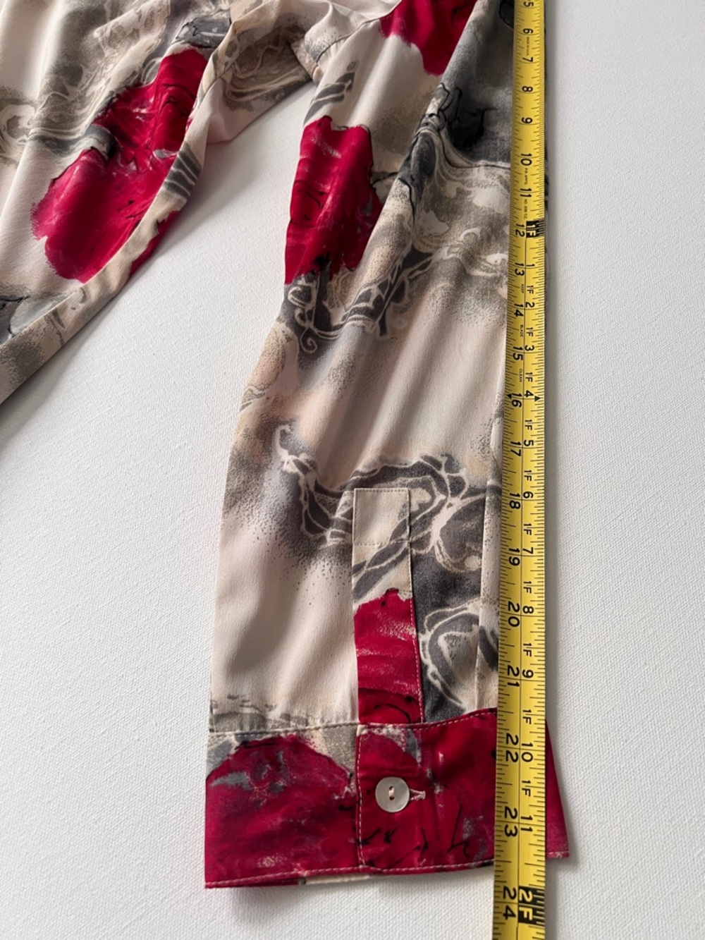 Additions by Chico Red Floral Print Button-Up Blouse - Women (2) Large - Picture 7 of 7